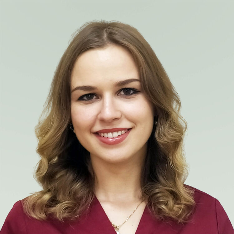 Dr. Kada Orsolya